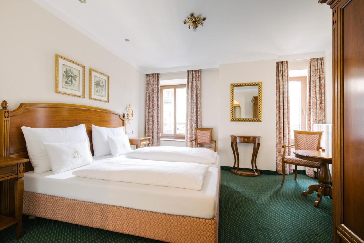 Hotel Braeu Цель-ам-Циллер Экстерьер фото